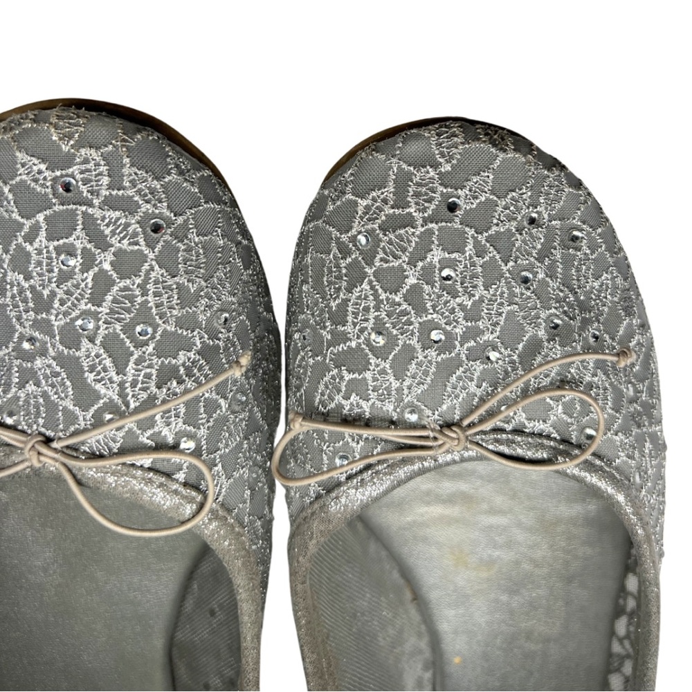 Adrianna Papell Shirley rhinestone embellished ballet flats 8 mesh silver lace - Picture 2 of 9